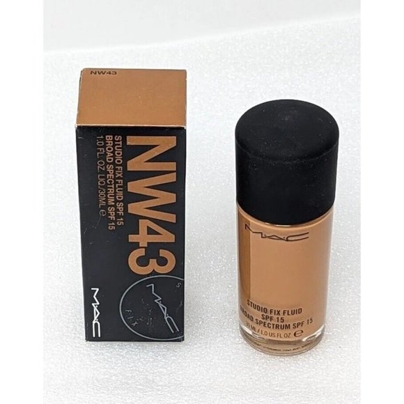 MAC Cosmetics Studio Fix Fluid SPF 15 Foundation NW43 Buildable New In Box - Picture 2 of 3